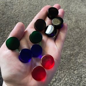 🫧5 pairs of 3/4” glass plugs